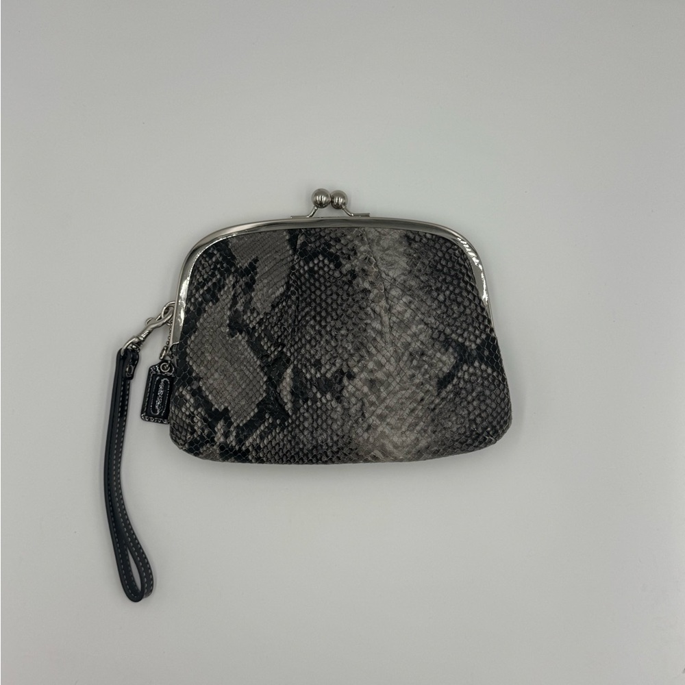 Coach Snakeskin Embossed KISSLOCK Clutch with Leather Wristlet & Hang Tag